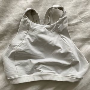 Lululemon Free to be Serene High Neck Bra NWT